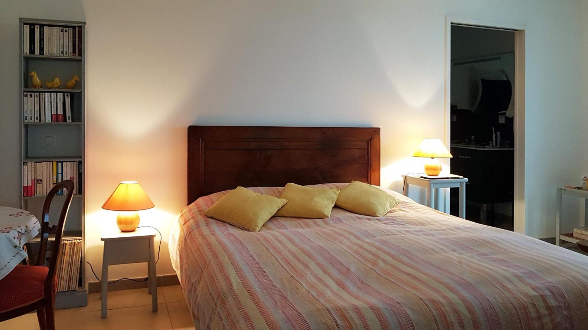 Appartement Centre Ville Beaux Arts 2 Personnes Calme Et Confort มงต์เปอลิเยร์ ภายนอก รูปภาพ